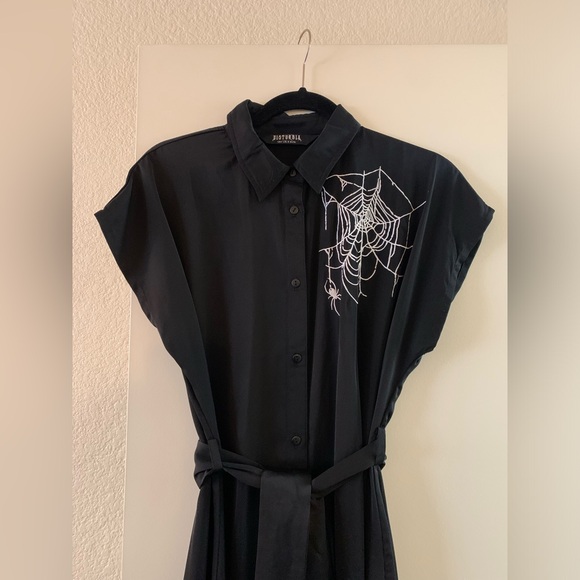 Disturbia Widow Relaxed Midi Shirt Dress - Picture 2 of 6